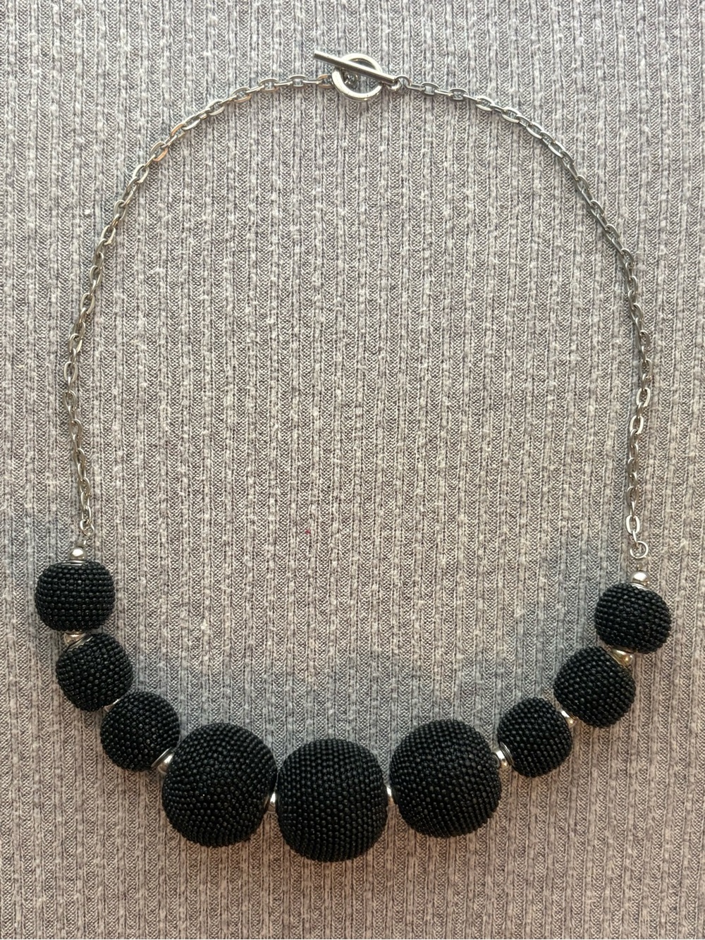 Vintage silver tone chunky black beaded necklace